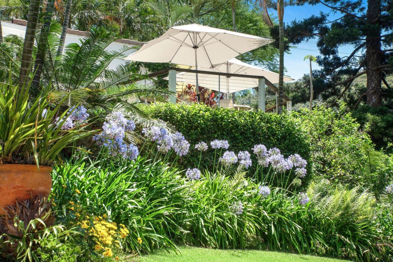 Sensom Boutique Bed And Breakfast Sapphire Beach Exterior photo